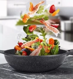 Cheffinger Wokpan Met Deksel - 32cm - Zwart - Pan - Keukenaccessoires -Tefal Shop 1111x1200 1