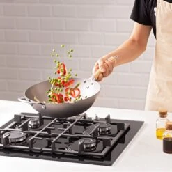 Navaris Grote Wokpan Geschikt Voor Inductie - Koolstofstalen Wok Met Twee Handvaten - Carbon Steel Wok 30 Cm Diameter - Voor Roerbak- En Wokgerechten 11 Navaris Grote Wokpan Geschikt Voor Inductie - Koolstofstalen Wok Met Twee Handvaten - Carbon Steel Wok 30 Cm Diameter - Voor Roerbak- En Wokgerechten -Tefal Shop 1200x1200 1