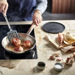 Demeyere Classico 3 RVS Koekenpan – Koekenpan Inductie - 20 Cm – PTFE-vrij 10 Demeyere Classico 3 RVS Koekenpan – Koekenpan Inductie - 20 Cm – PTFE-vrij -Tefal Shop 1200x1200 228