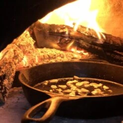 Valhal Outdoor Skillet / Koekenpan Met Steel - Gietijzer, Diameter 30cm - VH30 -Tefal Shop 1200x1200 337