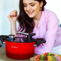 Rosmarino - Snelkookpan Met Glazen Deksel - Zwart - Ø24cm - 5 Liter - 100% PFAS & PFOA Vrij - Aluminium - Pressure Cooker - Non-stick Minerale Coating - Ergonomische Handgrepen - Geschikt Voor Alle Warmtebronnen -Tefal Shop 1200x1200 677