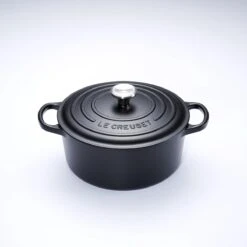 Le Creuset Signature Braadpan - 4,2 L - 24 Cm - Zwart -Tefal Shop 1200x1200 784