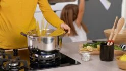 Tefal Cook & Cool E493S6 - Set 3-delig (kookpan 20/24 + Steelpan 16) -Tefal Shop 1200x674 16