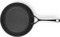 Le Creuset Koekenpan Les Forgées TNS - ø 22 Cm - Standaard Anti-aanbaklaag -Tefal Shop 1200x732