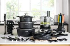 Swiss Pro+ - SWP41D22 - Pannenset 41 Delig - Foodprocessor - Messenblok 8 Delig - Kookgerei Set Met Houder 7 Delig - Starters Pakket - 2022 Serie - Limited Edition -uitzet -Tefal Shop 1200x799 95