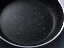 Sola Wokpan Stonehenge - Ø 28 Cm - Zwart/wit - Aluminium - Antiaanbaklaag -Tefal Shop 1200x906 2