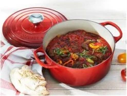 Le Creuset Signature Braadpan - 4,2 L - 24 Cm - Kersenrood -Tefal Shop 1200x909 2
