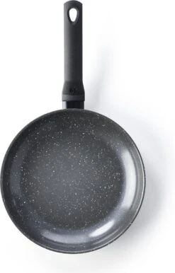 BK Universe Koekenpan Ø 24cm - Inductie - Anti-aanbak - PFAS-vrij -Tefal Shop 768x1200 1