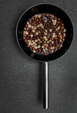 Combekk Koekenpan Ceramic Pro - Koekenpan - Anti-aanbak - Keramisch - Roestvrijstaal - 28cm -Tefal Shop 818x1200