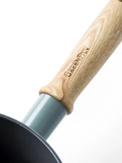 GreenPan Mayflower Koekenpannenset Ø 20cm + Ø 24cm + 1 Accessoire - Lichtblauw - Inductie - PFAS-vrij 21 GreenPan Mayflower Koekenpannenset Ø 20cm + Ø 24cm + 1 Accessoire - Lichtblauw - Inductie - PFAS-vrij -Tefal Shop 900x1200 5